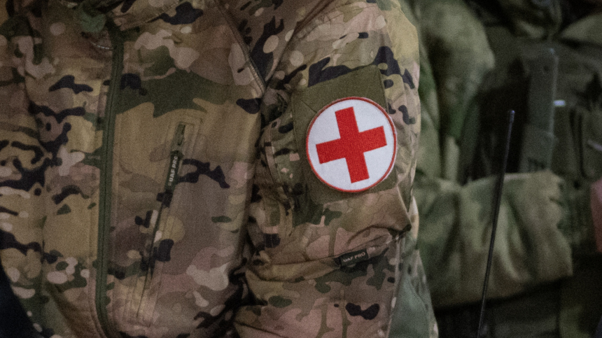 Спас пятерых ценой своей жизни: медик закрыл собой раненых бойцов от удара дрона ВСУ